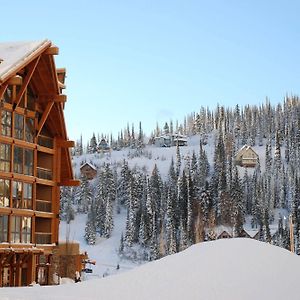 Schweitzer Mountain Resort White Pine Lodge